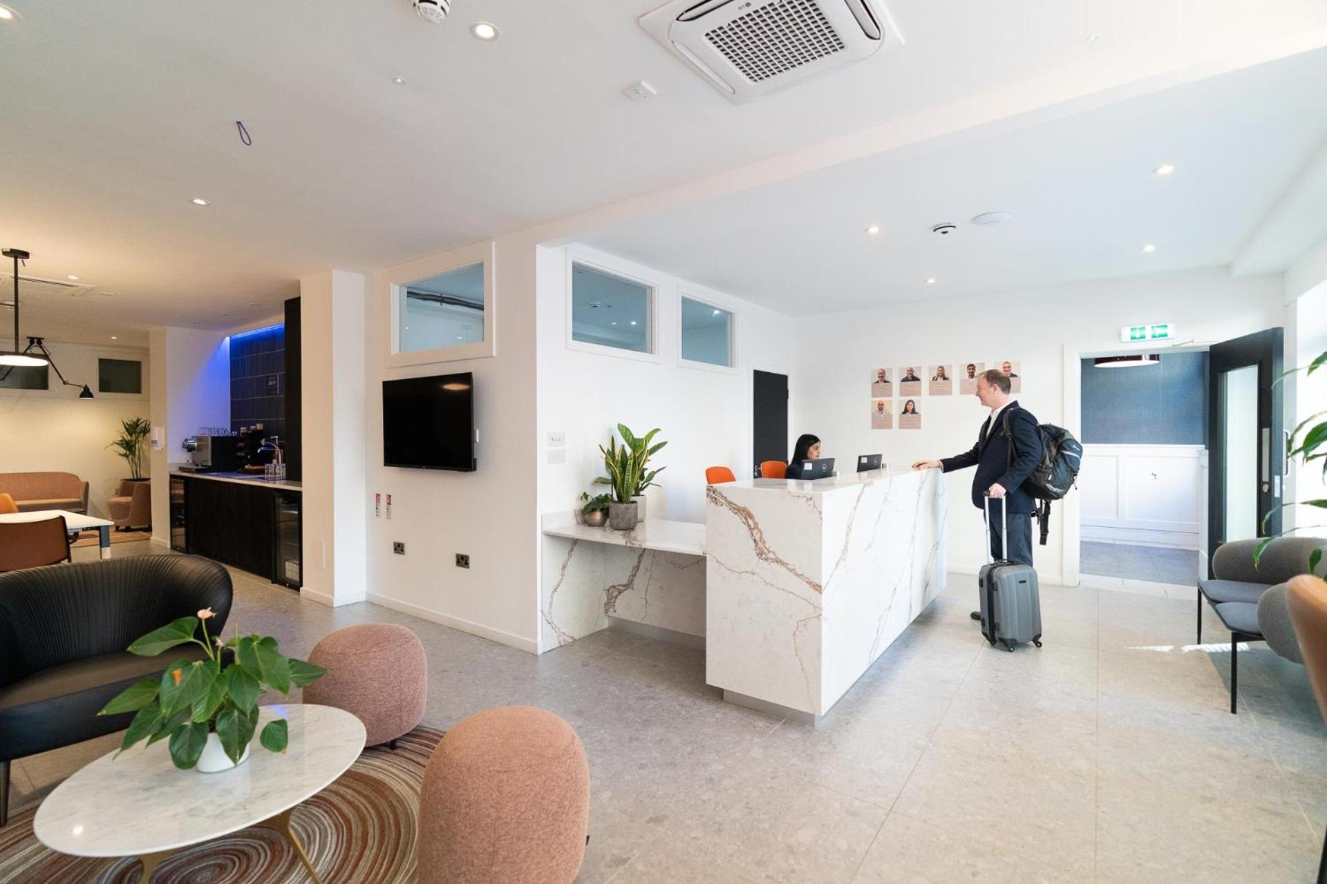 Premier Suites Edinburgh Fountain Court Екстериор снимка