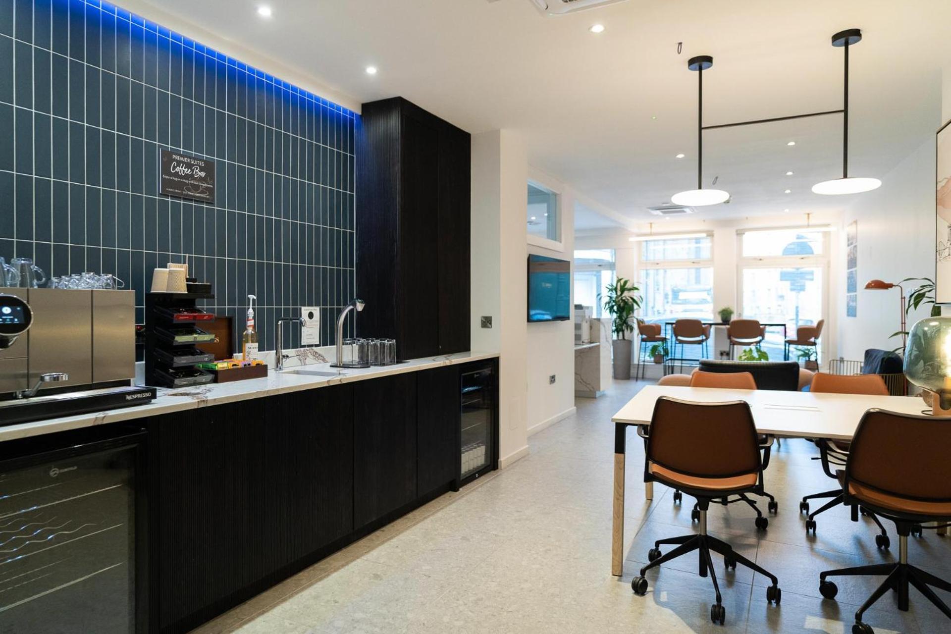 Premier Suites Edinburgh Fountain Court Екстериор снимка